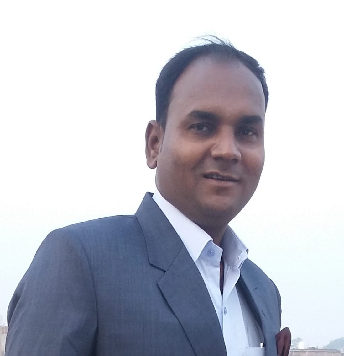 Mantosh Kumar Singh - Director Cum Faculty